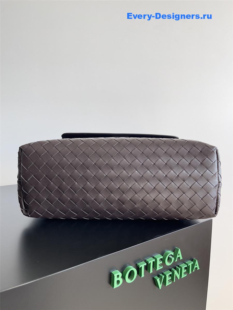 b0tt*ga Ven*ta andiamo leather messenger bag