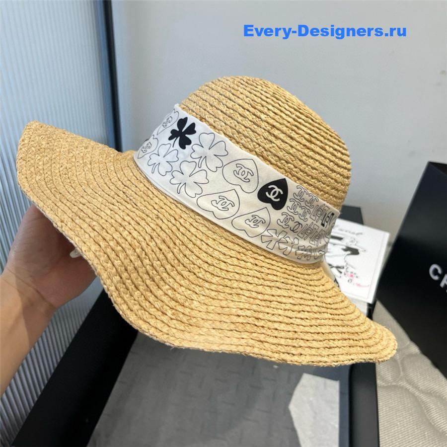 Ch**el beige straw cc hat