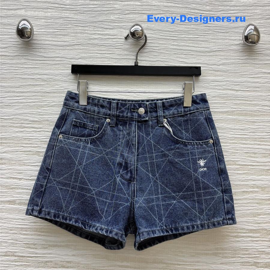 D10r bee embroidery denim shorts