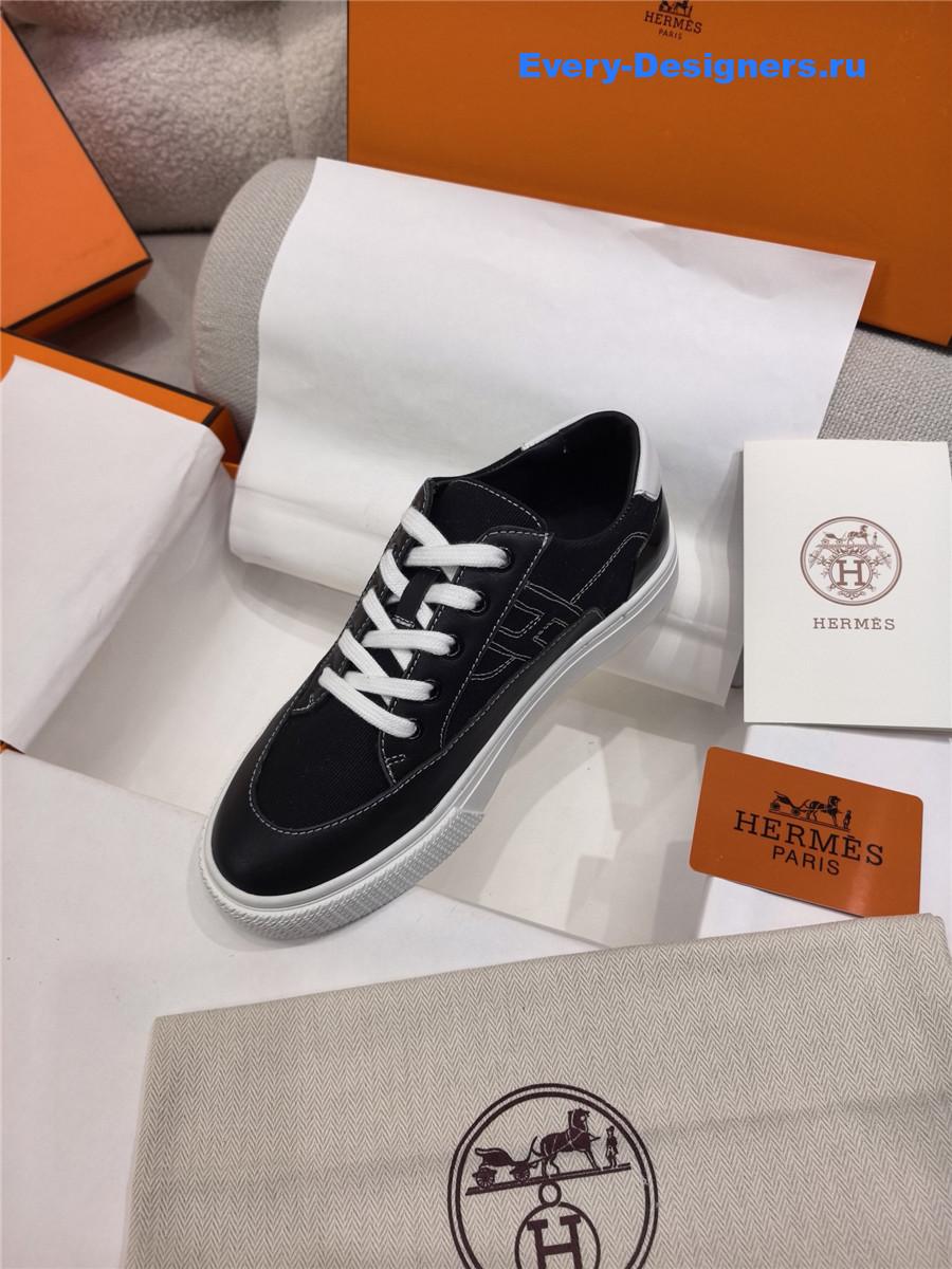 H**me5 deep sneaker black