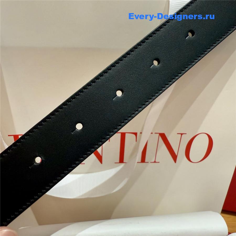 Va1e*ntin0 vlogo gold buckle black belt