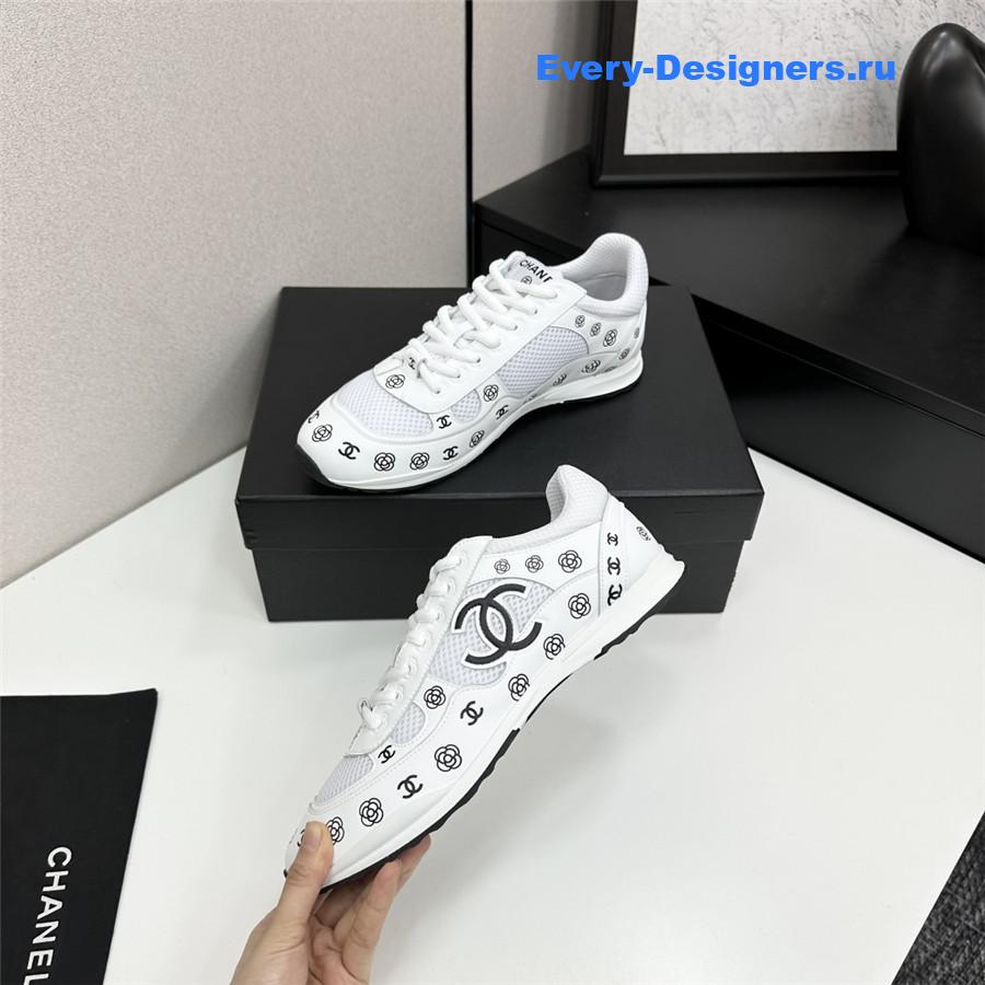 Ch**el cc logo white sneaker