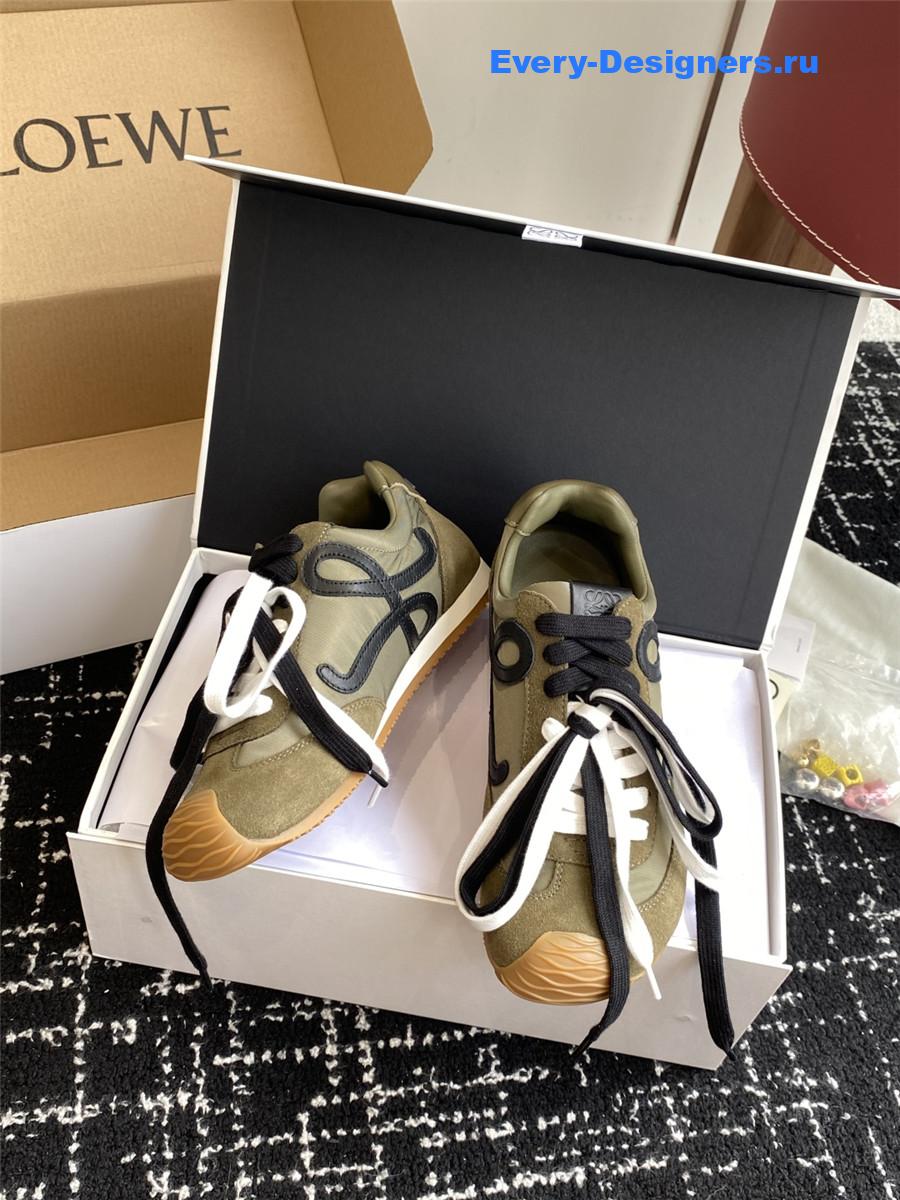 L0ew* ballet runner 2.0 green leather sneakers
