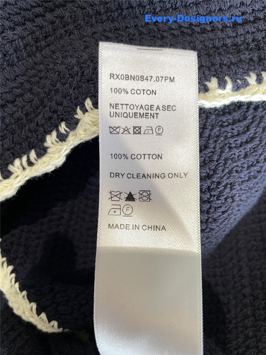 Ce1i*e crochet vest
