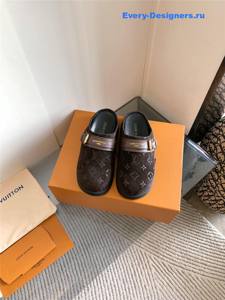 l0vis Vvtt0n lv to-go comfort clog
