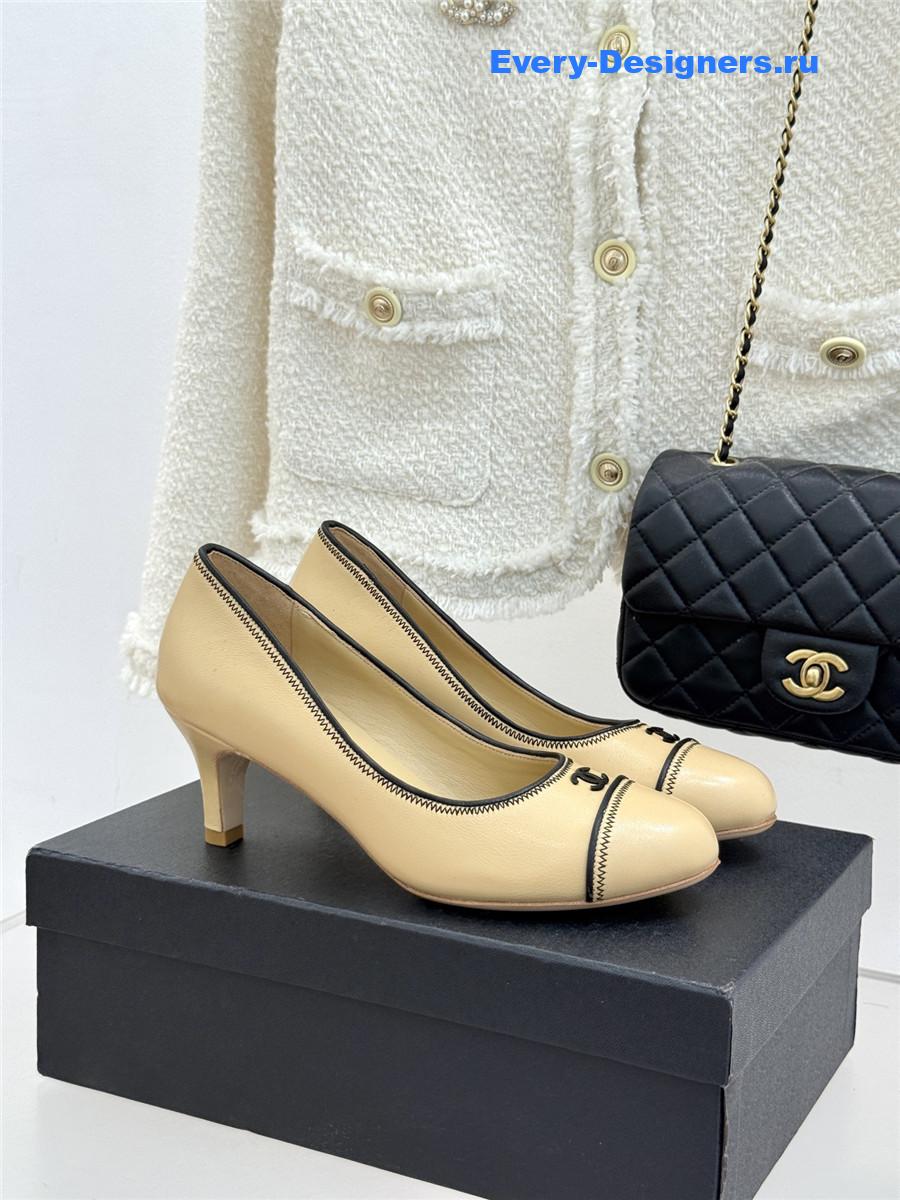 Ch**el beige lambskin cc pumps