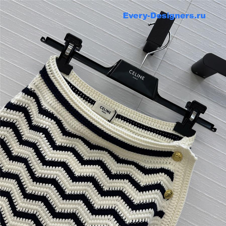Ce1i*e wave stripe knit skirt