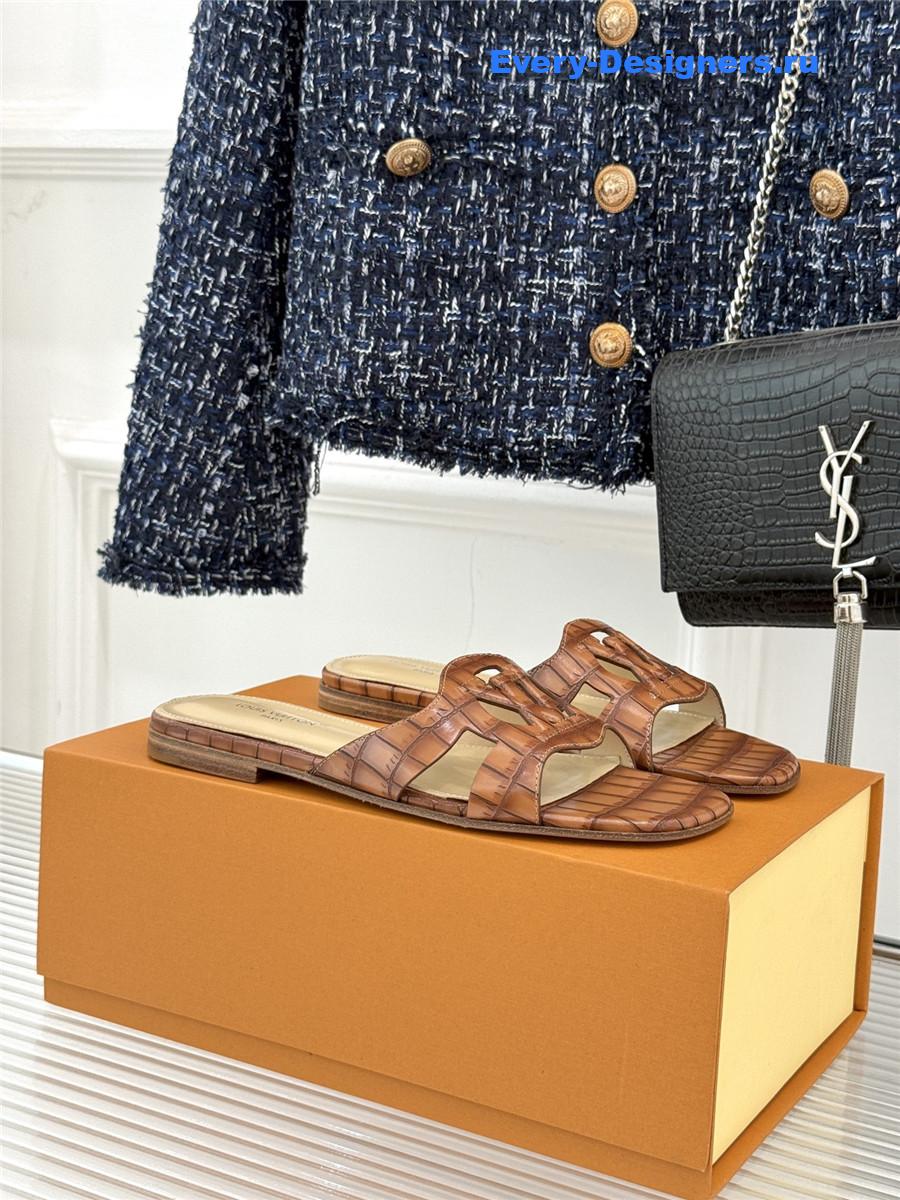 l0vis Vvtt0n lv isola brown mules