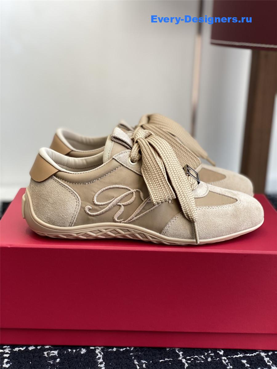 roger u1u1er viv’ low beige suede sneakers