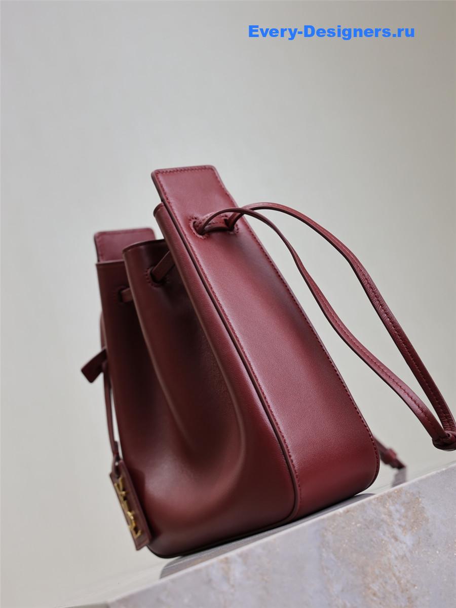 Sa1nt Lau*nt burgundy leather bucket bag
