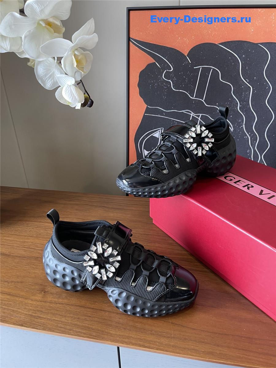 roger u1u1er viv’ black run light sneakers