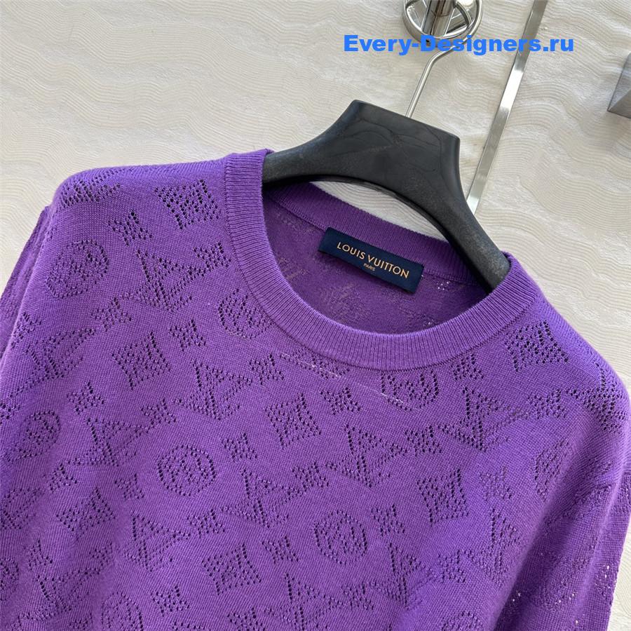 l0vis Vvtt0n monogram purple knitted crew neck sweater