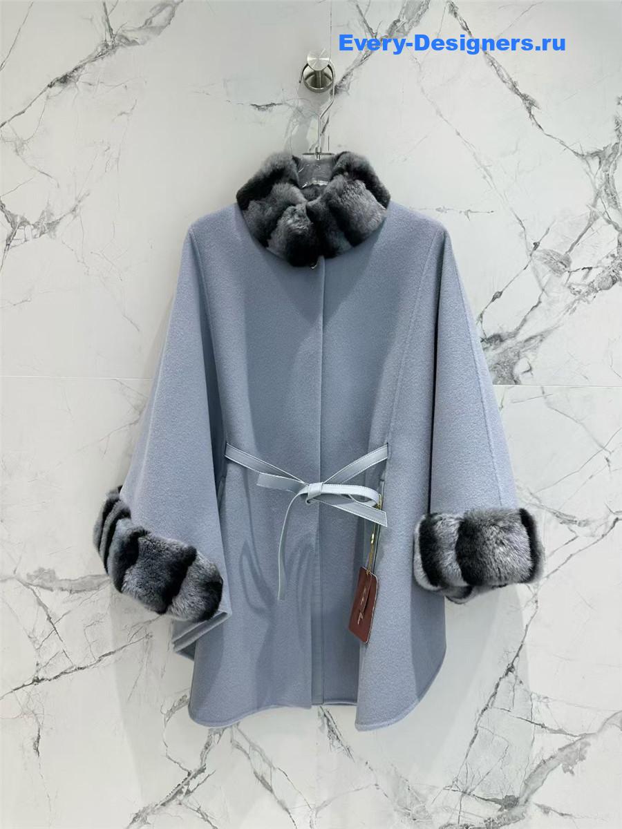 L0r0 P1ana light blue salzburg cashmere cape