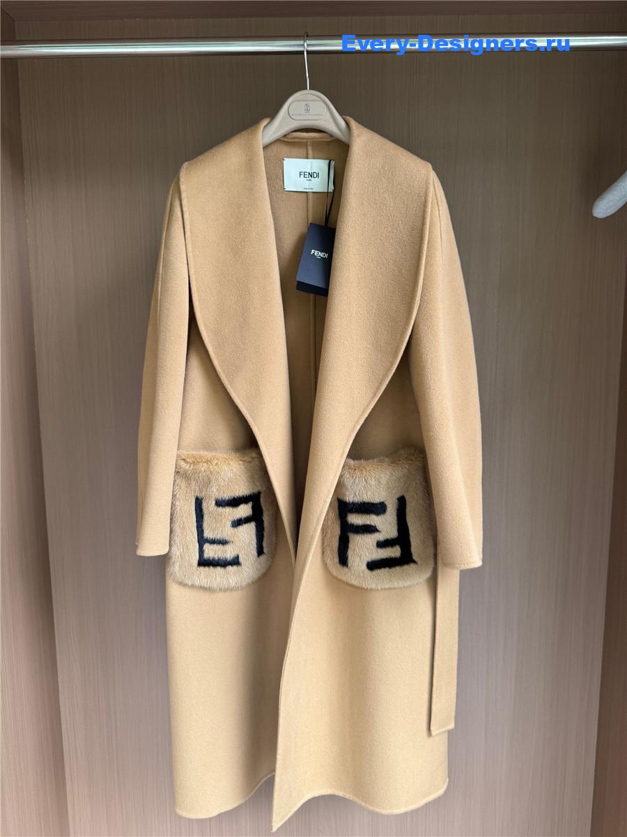 F**di camel logo-patch hooded cashmere coat