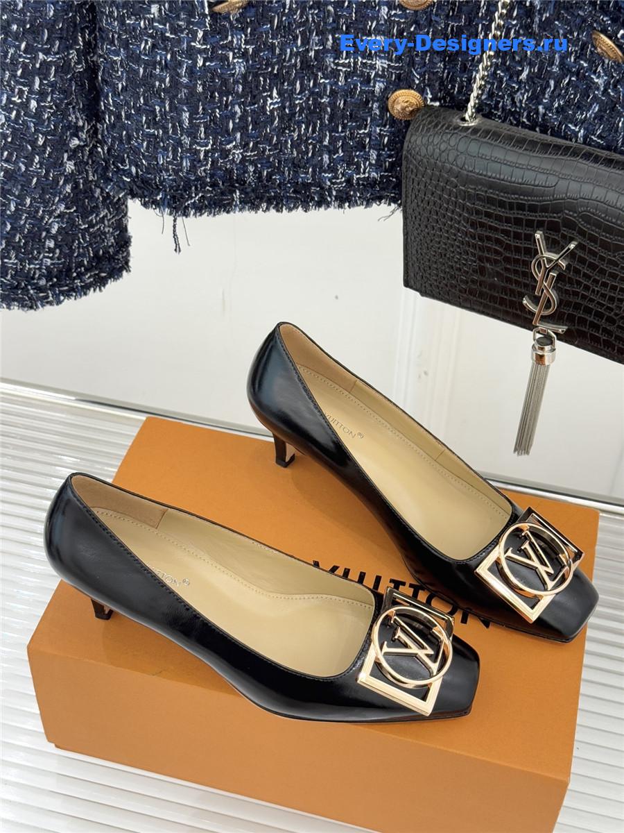l0vis Vvtt0n black patent leather heel pumps