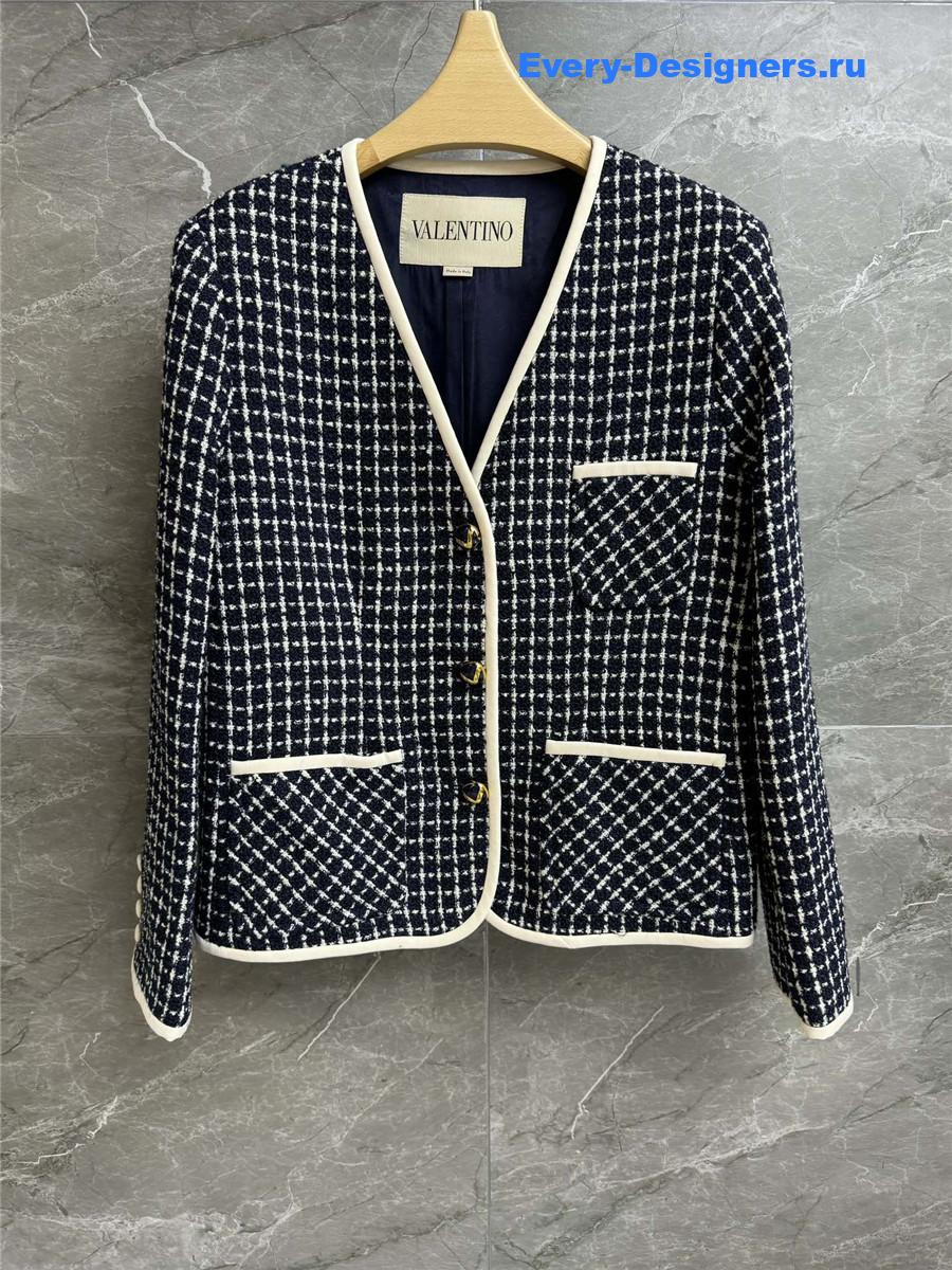 Va1e*ntin0 garavani damier light tweed embroidered jacket