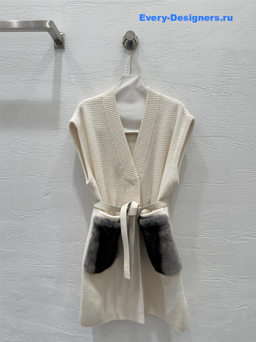 L0r0 P1ana white mink knit vest