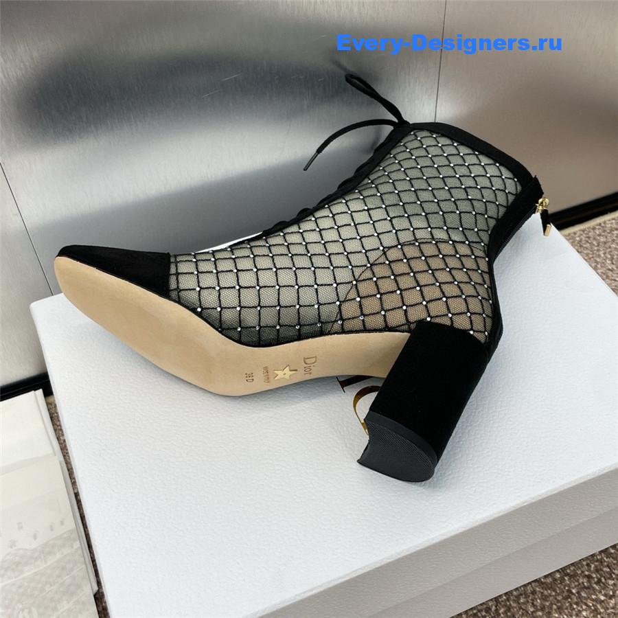 D10r black naughtily-d heeled ankle boot