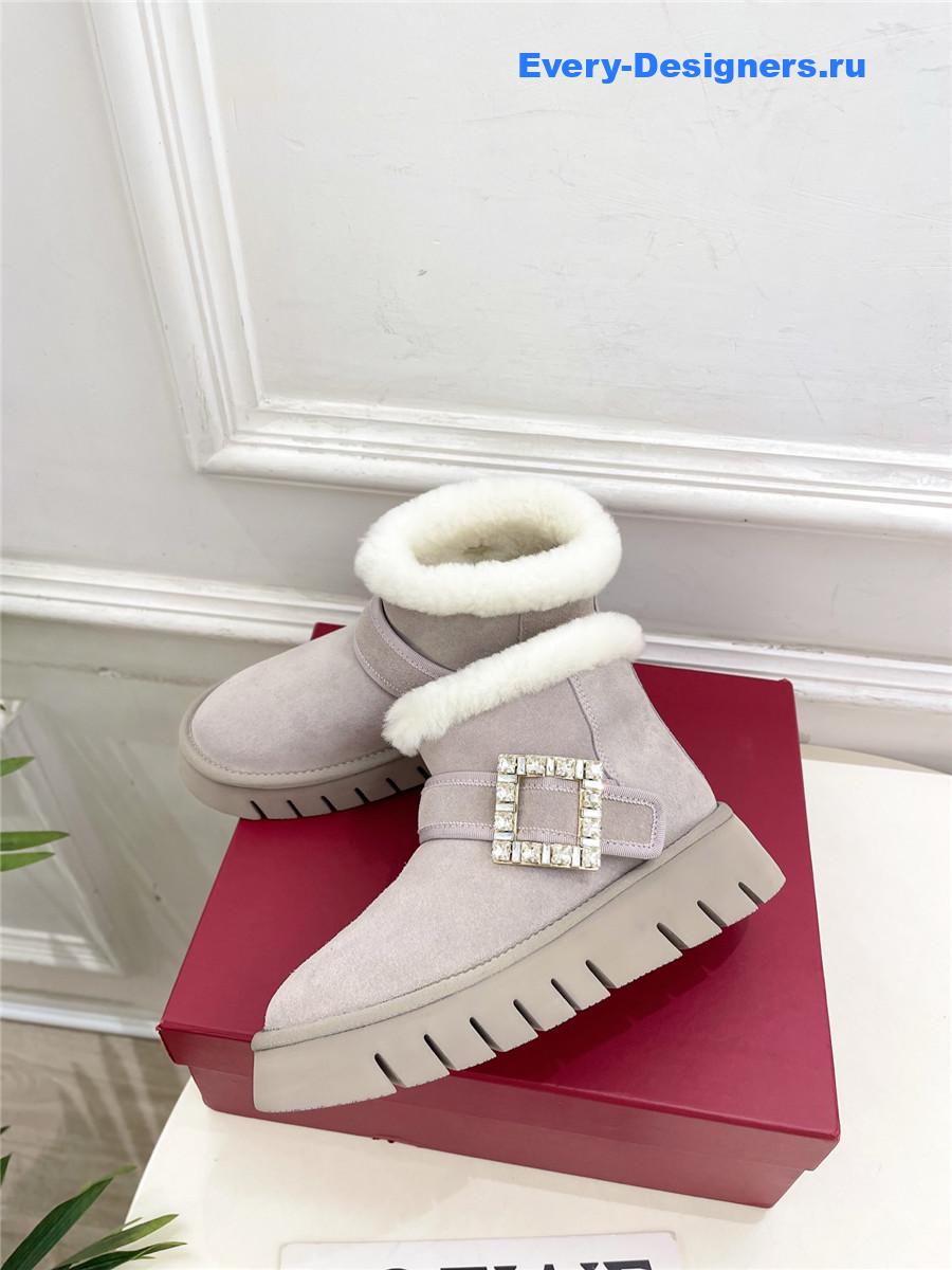 roger u1u1er viv’ winter fur d1am0nd button suede boots