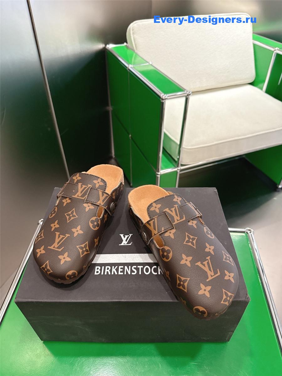 l0vis Vvtt0n lv monogram to-go flat comfort clog