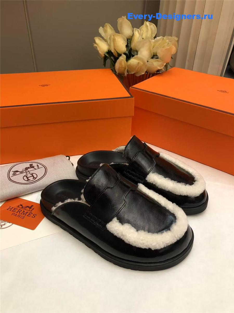 H**me5 black leather goatskin shearling go mules