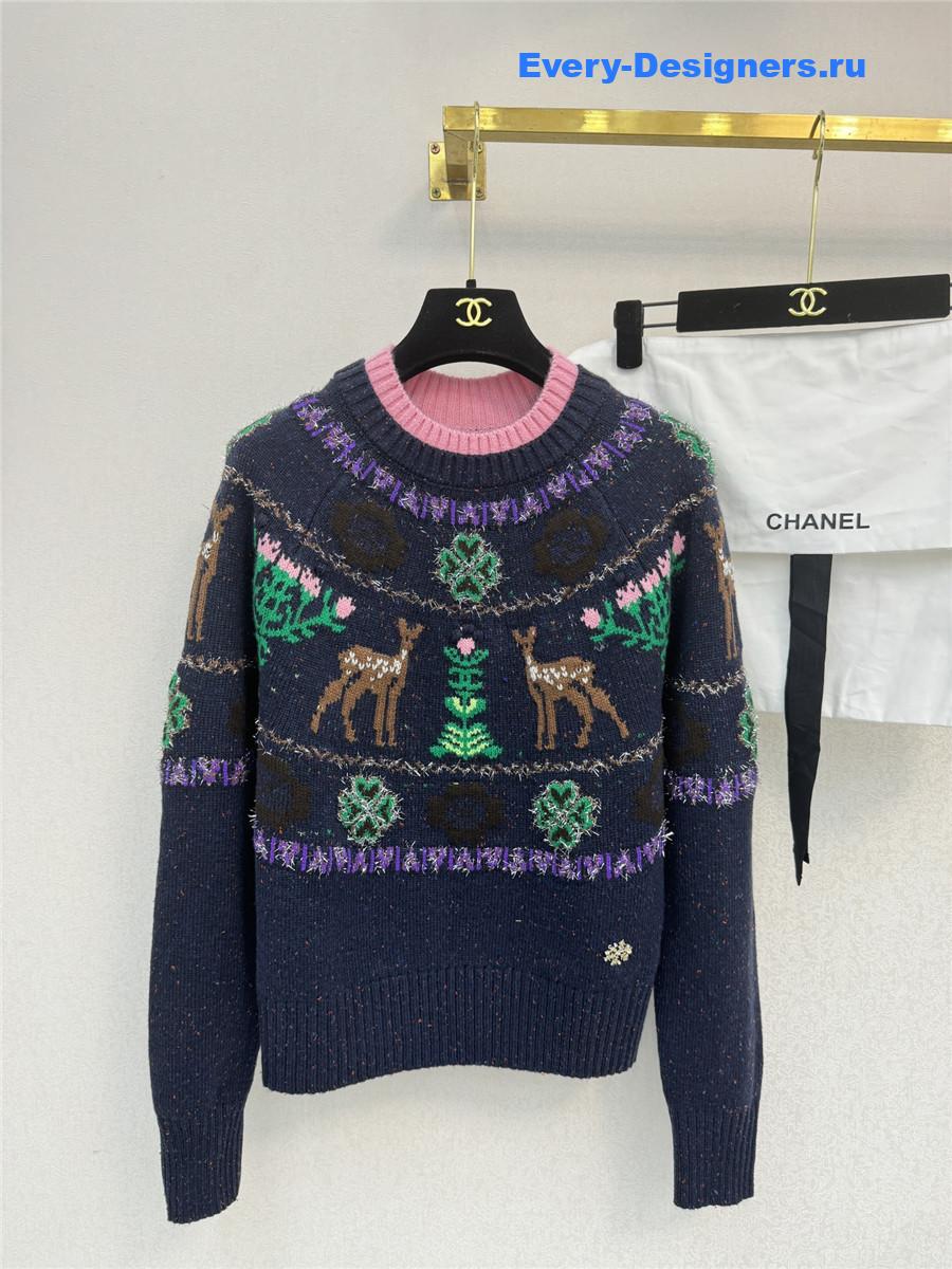 Ch**el christmas skiing crew neck sweater