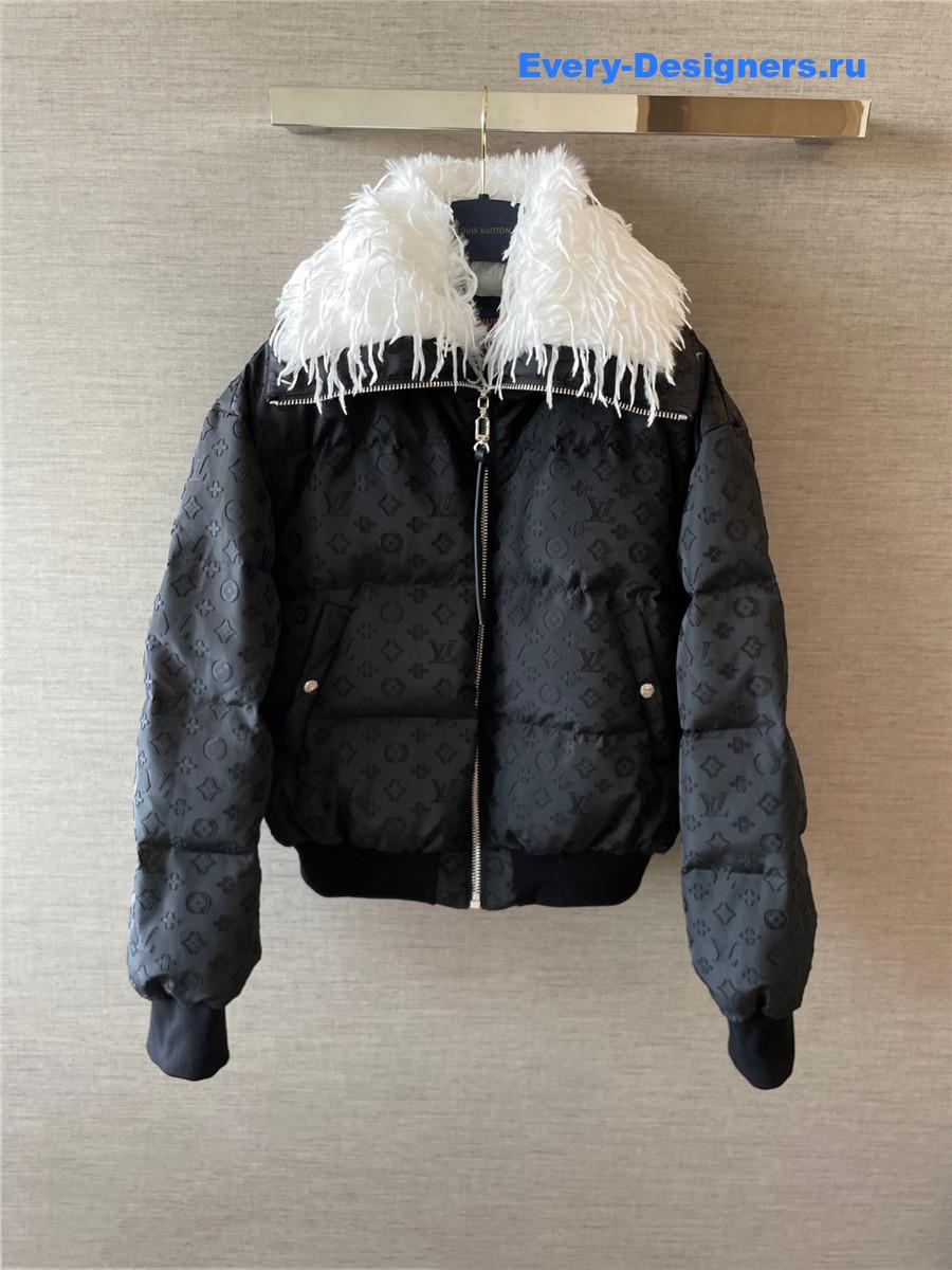 l0vis Vvtt0n feather collar puffer jacket