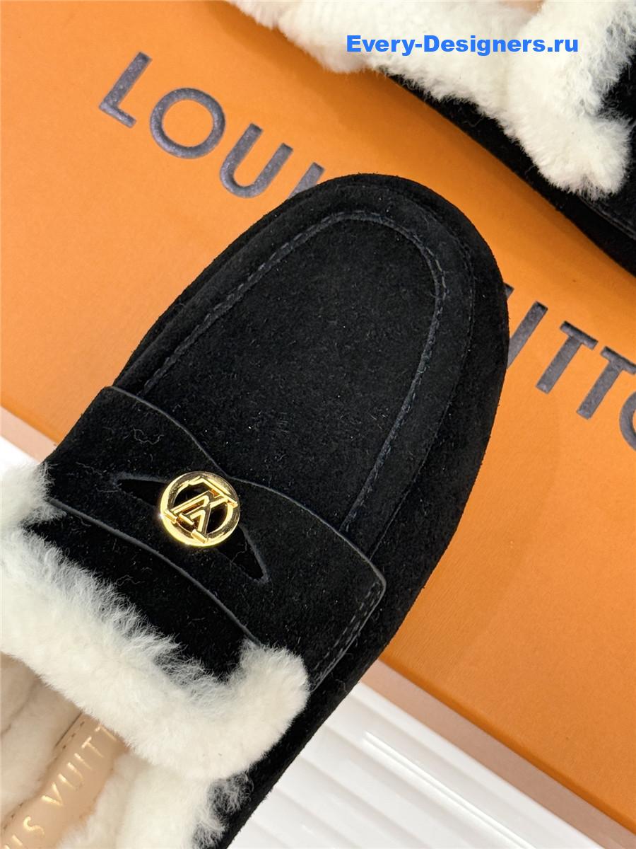 l0vis Vvtt0n black soho open back loafer