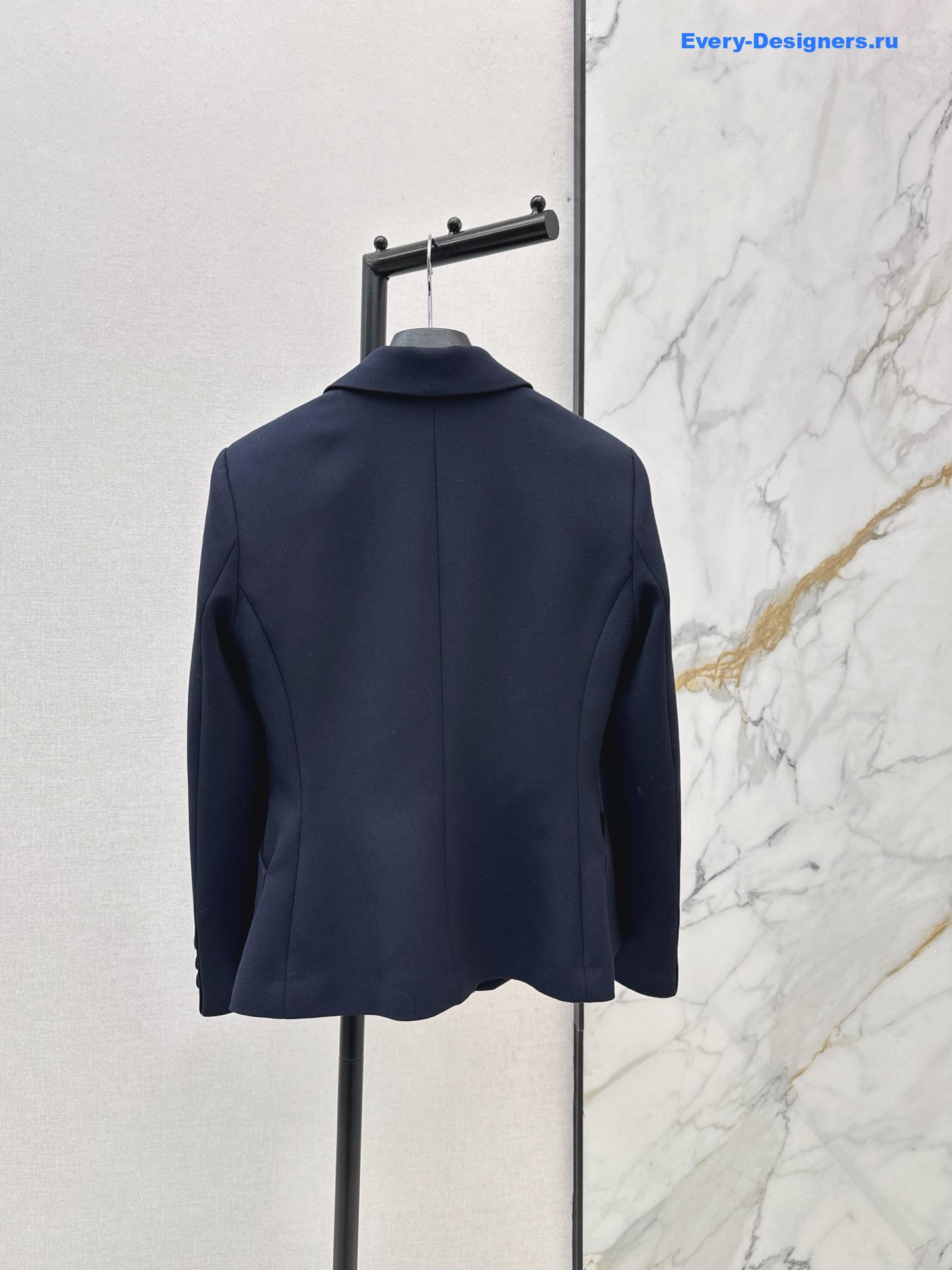 D10r 30 montaigne bar black jacket