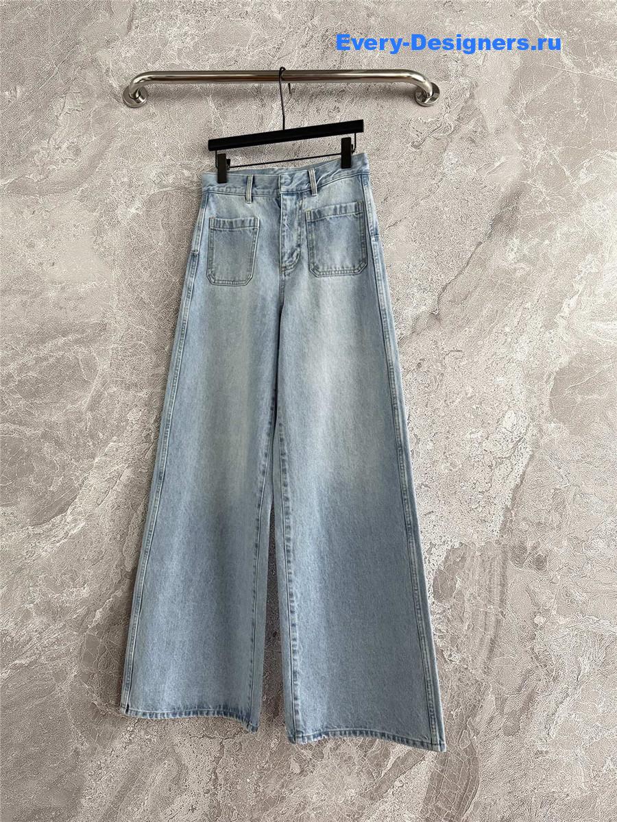 D10r light blue wash wide leg jeans