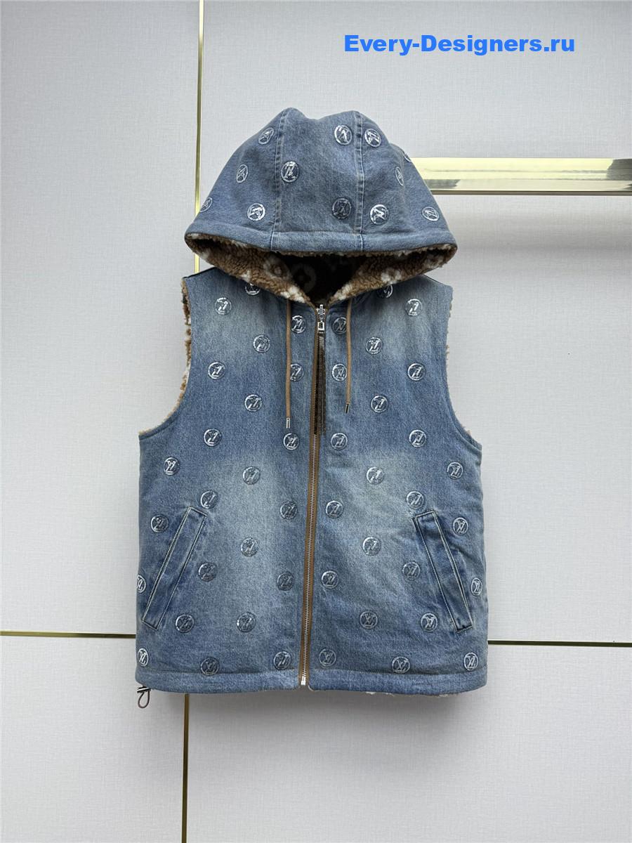 l0vis Vvtt0n monogram shearling lining denim vest